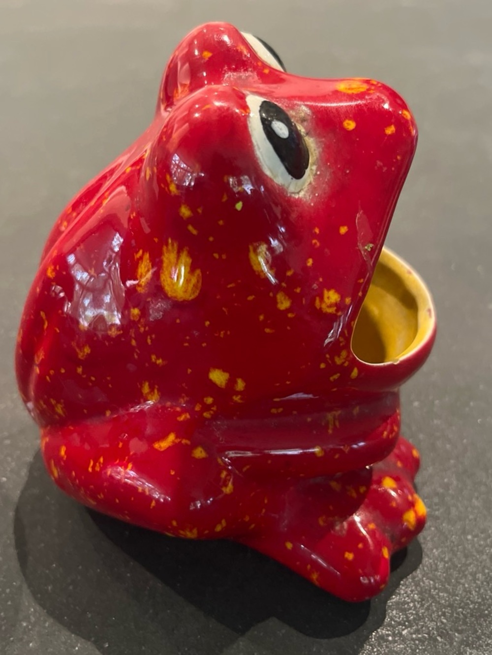 Vintage 1970s red ceramic frog and mushroom kitchen sink organizer set - Picture 2 of 7